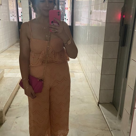 overalls - Picture 5 of 9